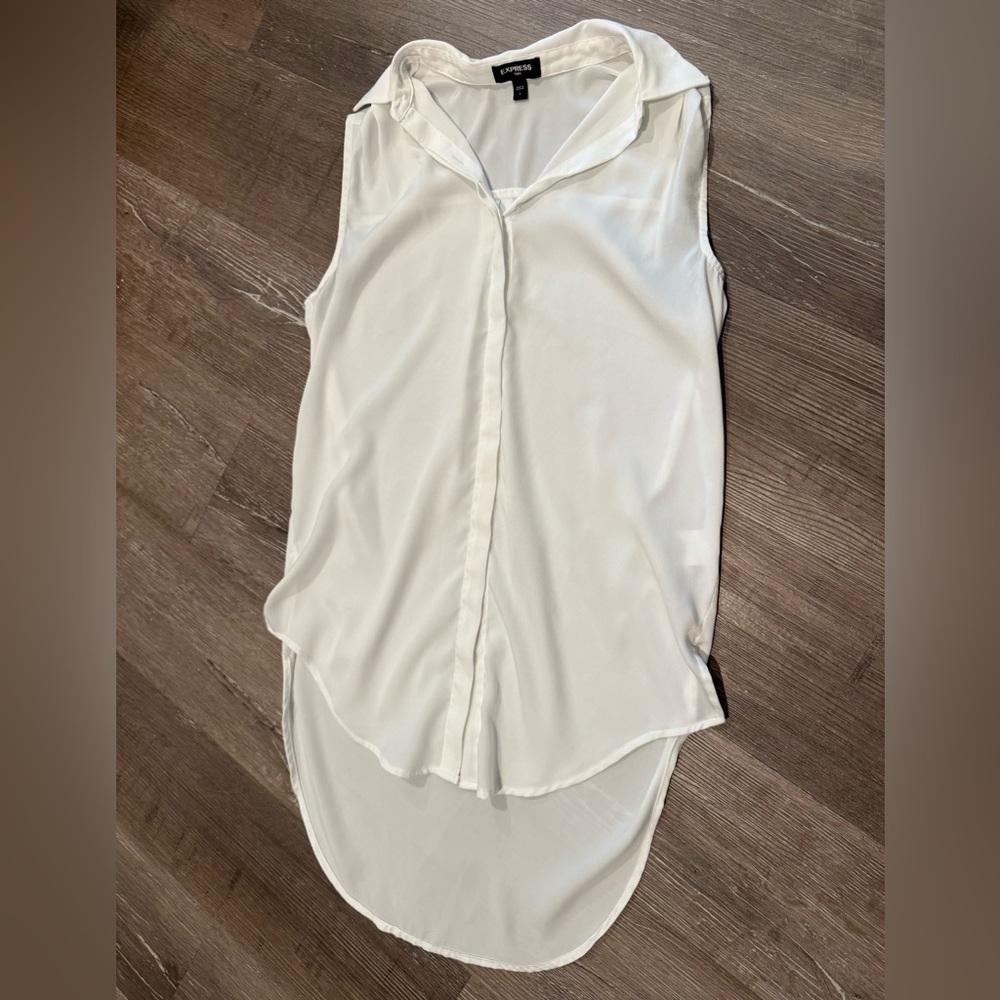 Express White Sleeveless Button-Front High-Low tunic blouse top